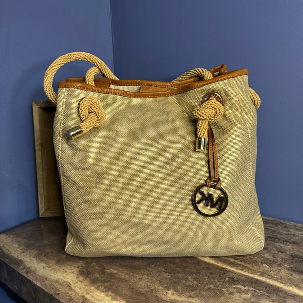 Preowned Michael Michael Kors Metallic Canvas Rope Tote